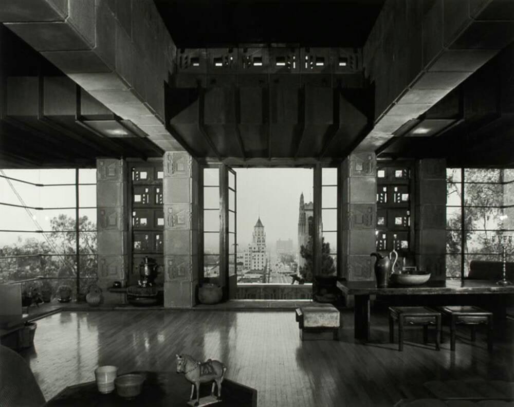 Freeman House, Los Angeles, CA  (Richard Neutra, Architect, 1923)