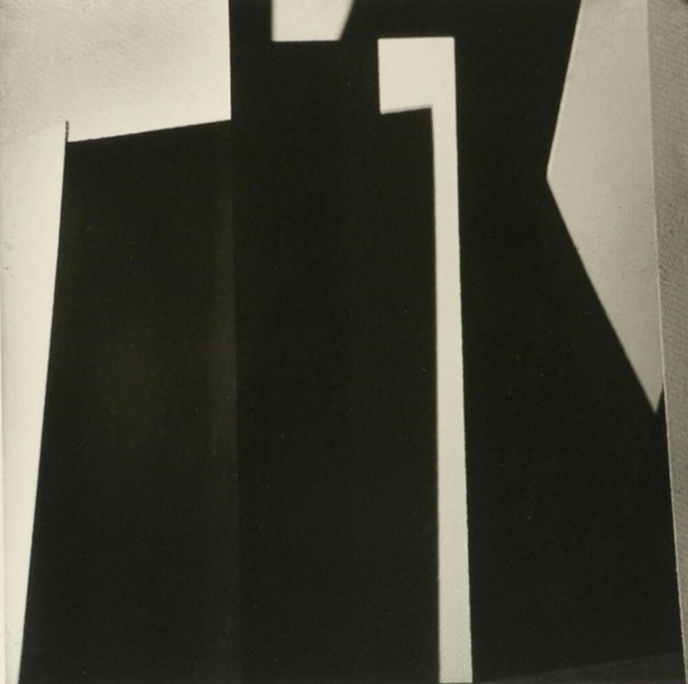Shapes in Light and Shadows, Prague