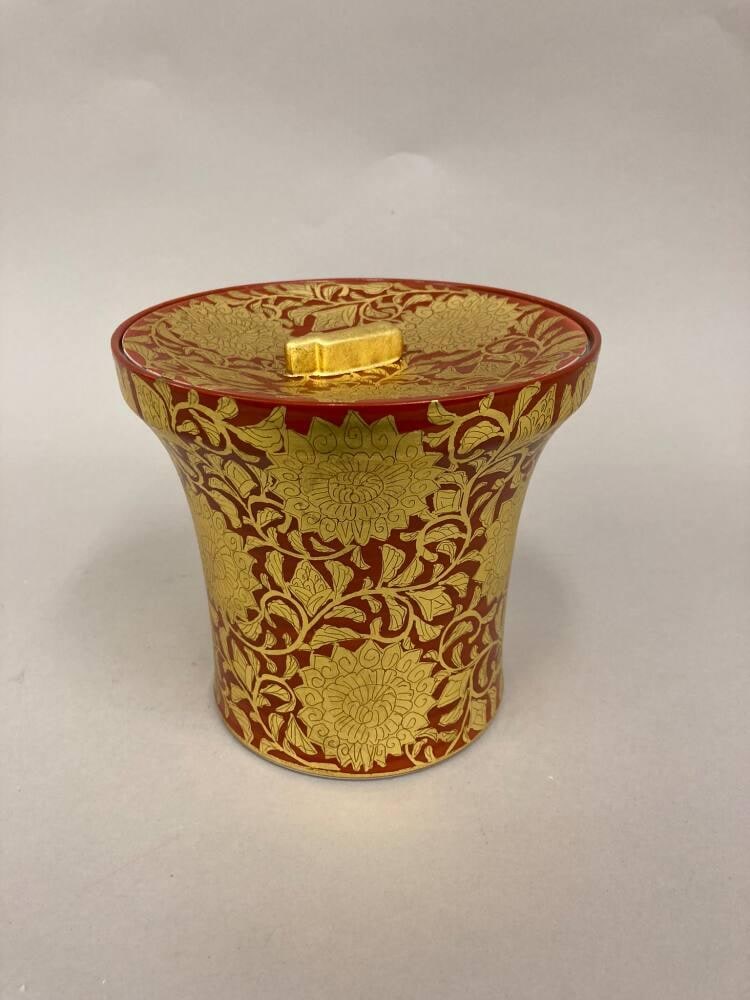 Kinrande Mizusashi (Gold Brocade Water Jar)