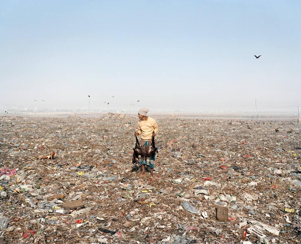 High Noon, Dhaka Dump