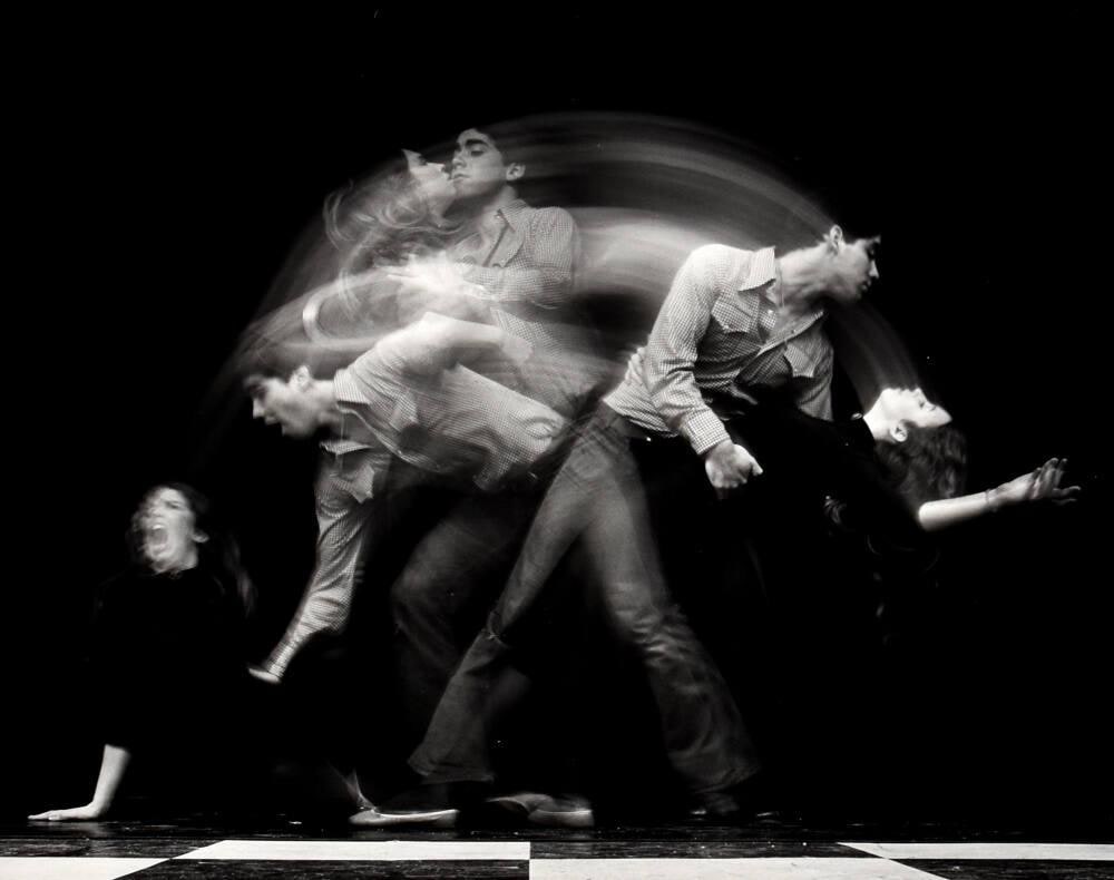 Dance, Kiss, Drop