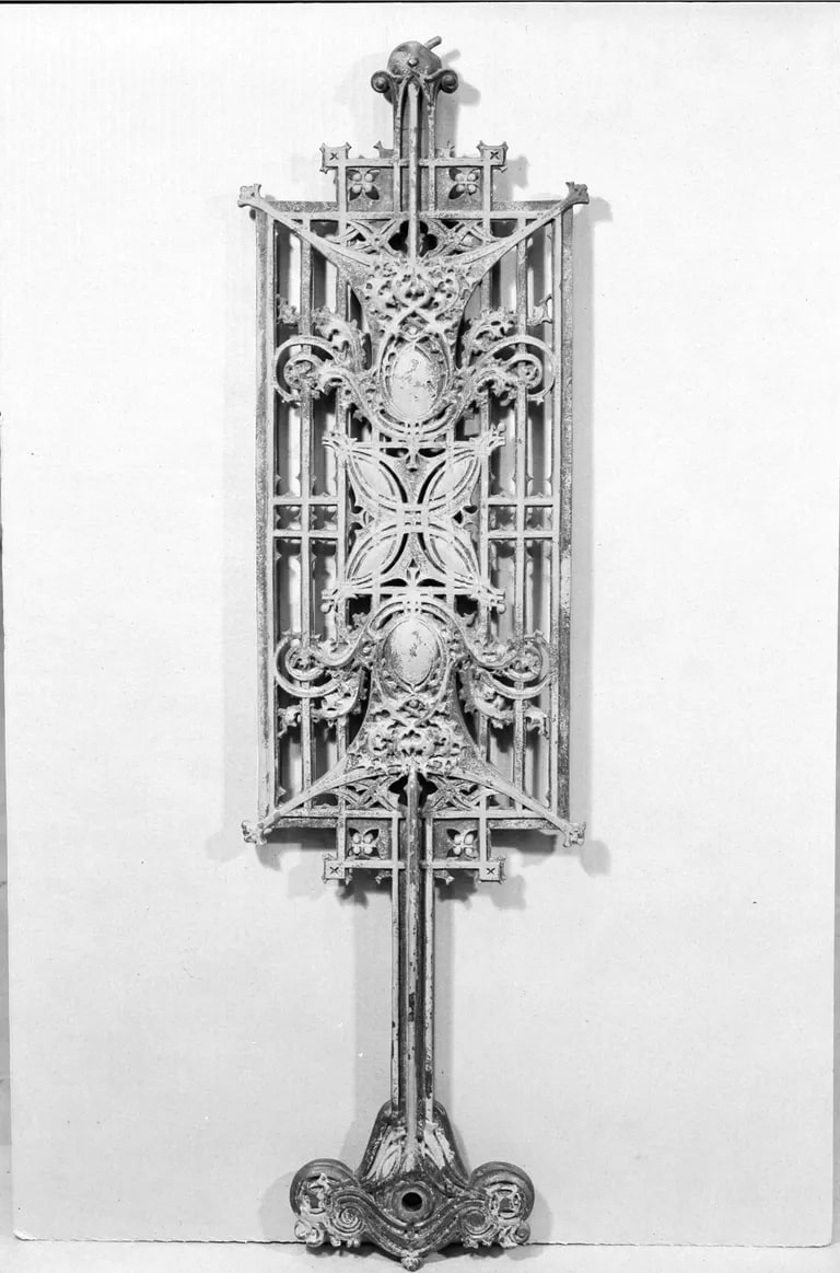 Baluster from Schlesinger and Mayer Store, later Carson Pirie, Scott and Company