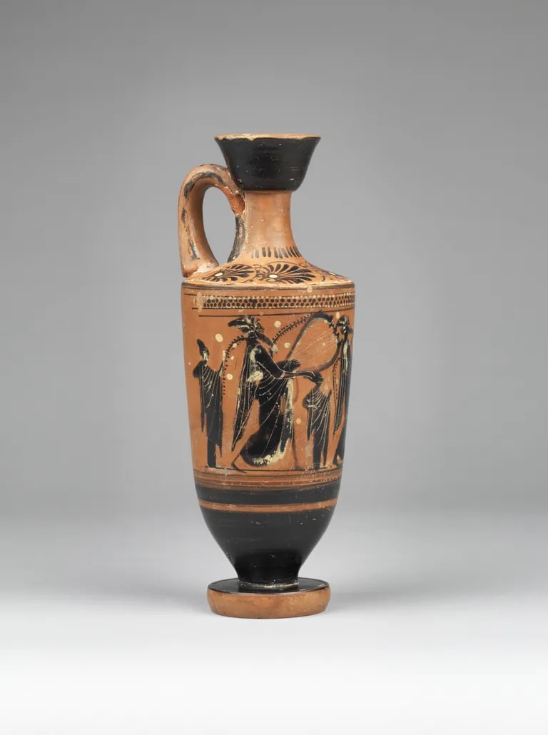 Black-figure lekythos: Anacreontic komasts