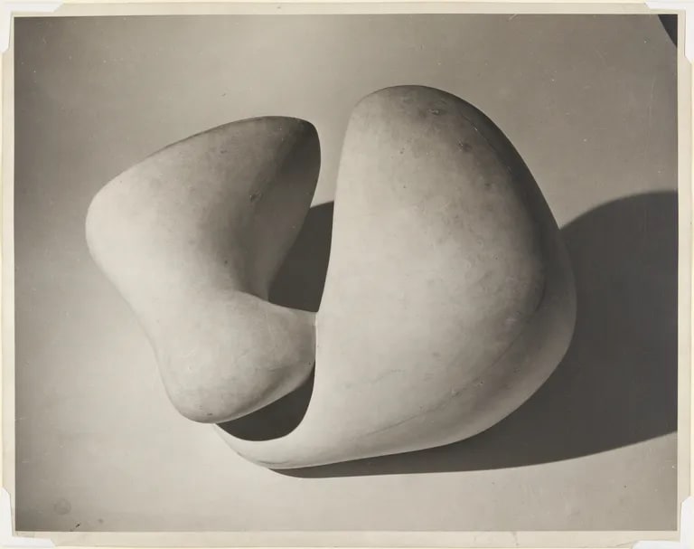 Jean Arp, Human Concretion (1935)