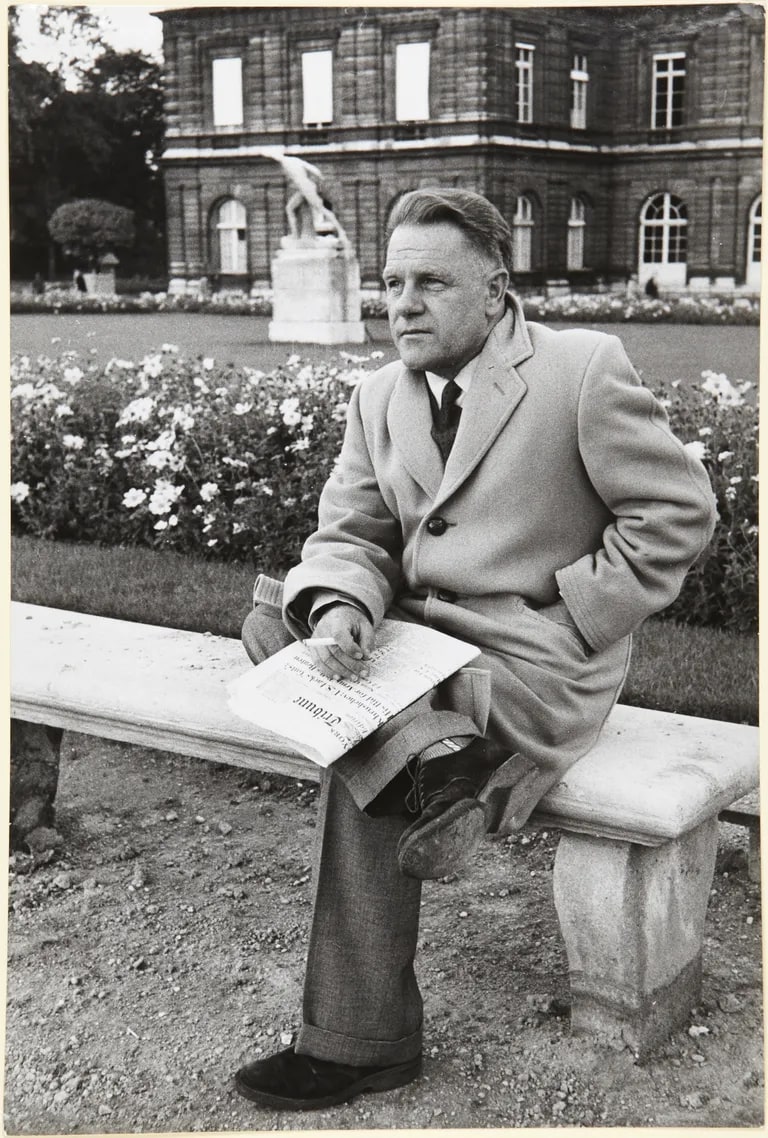 Lawrence Durrell in Paris
