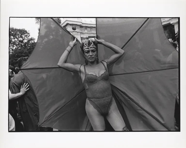 La mujer murciélago (Bat Woman)