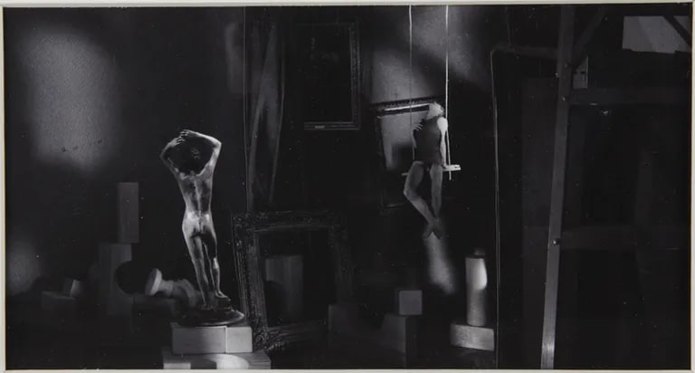 Studio Trapeze I