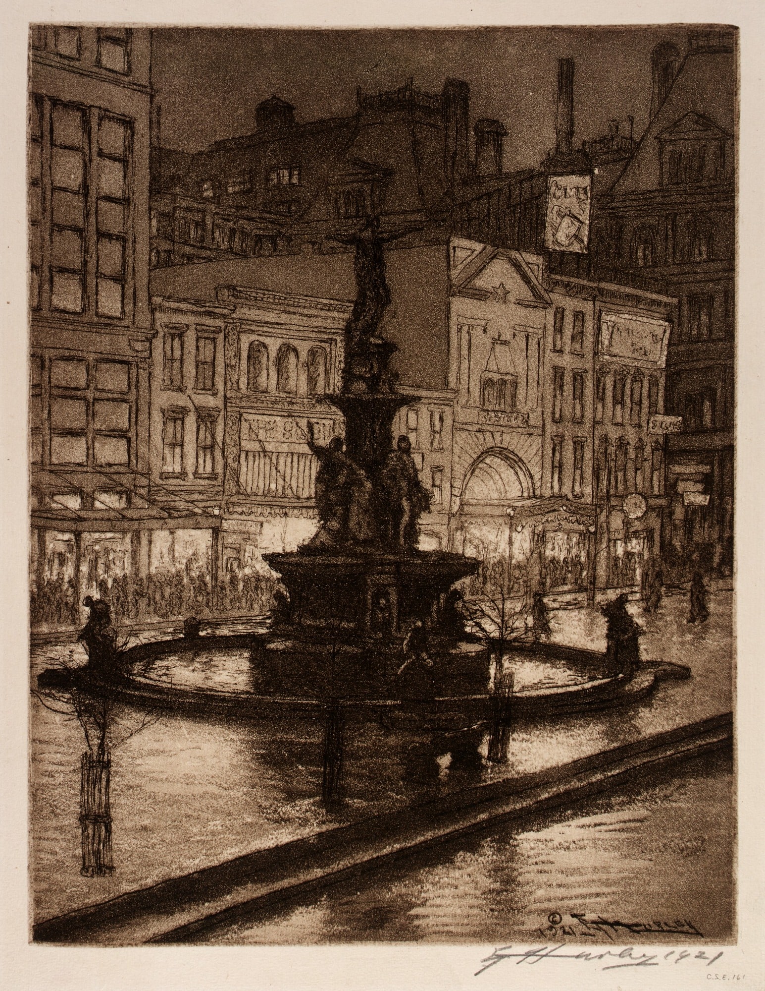 Fountain Square: Night (Cincinnati)
