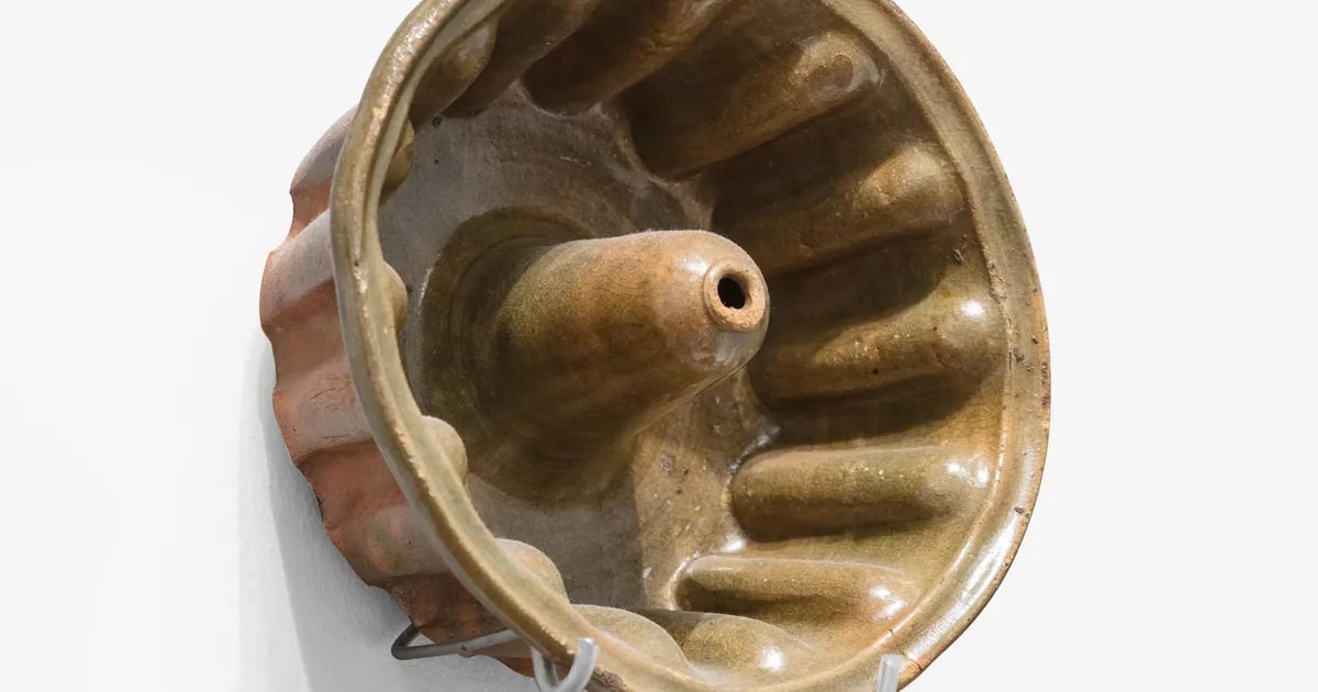 Cake mould