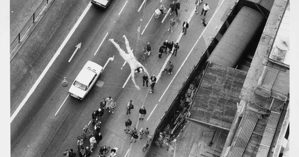 City Suspension event above the Royal Theatre, Copenhagen, 28 June 1985