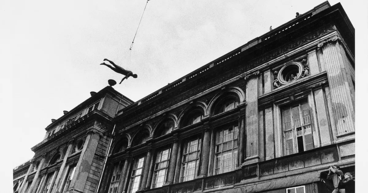 City Suspension event above the Royal Theatre, Copenhagen, 28 June 1985