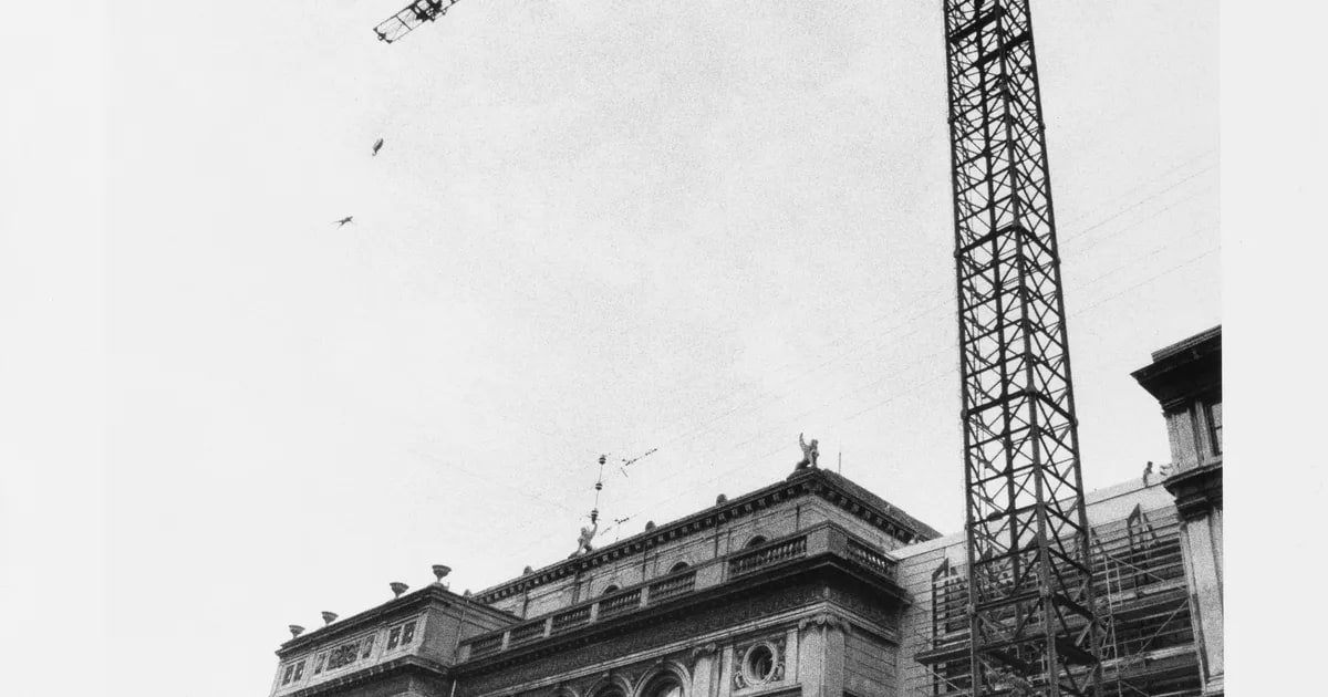 City Suspension event above the Royal Theatre, Copenhagen, 28 June 1985