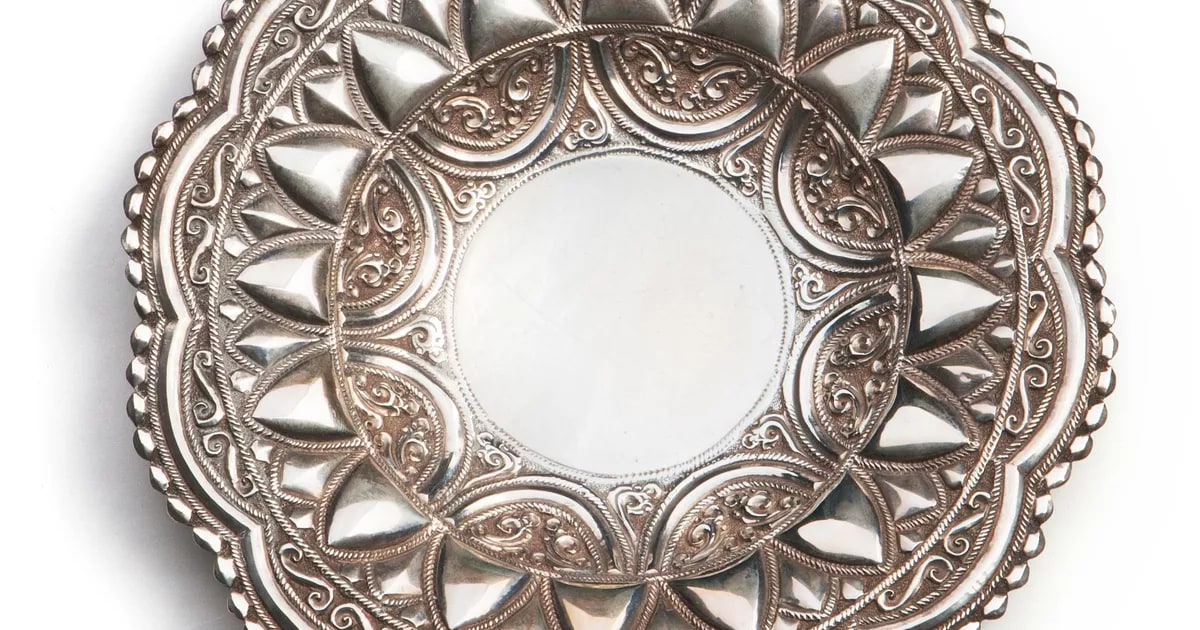 Dish, with scalloped rim