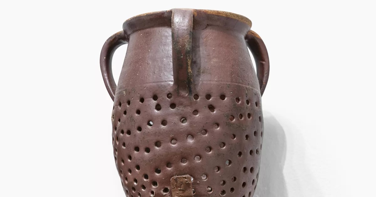 Kaseseiher [cheese strainer]