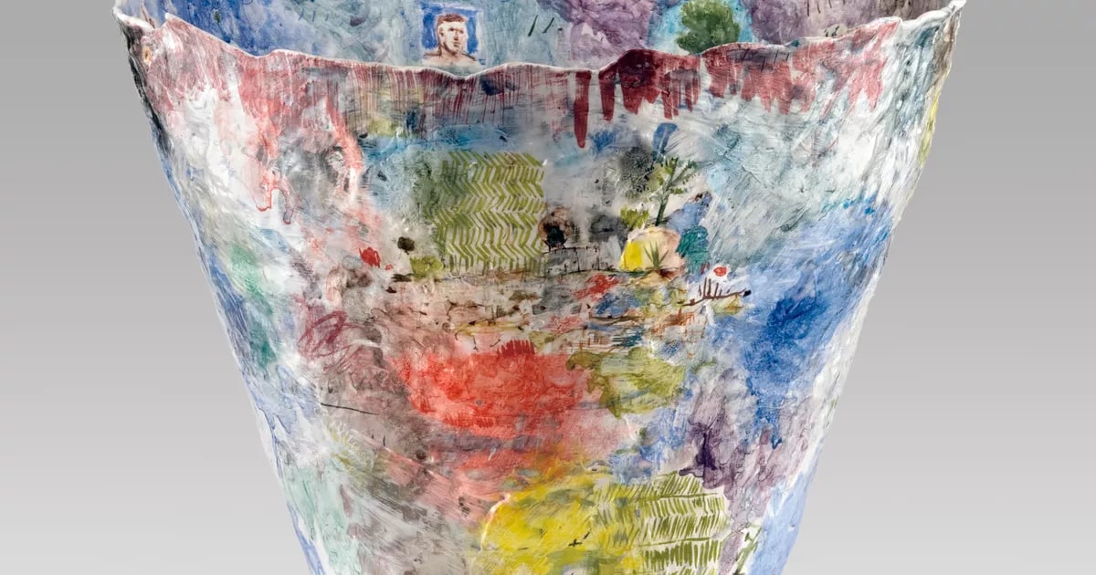 Large flared vase