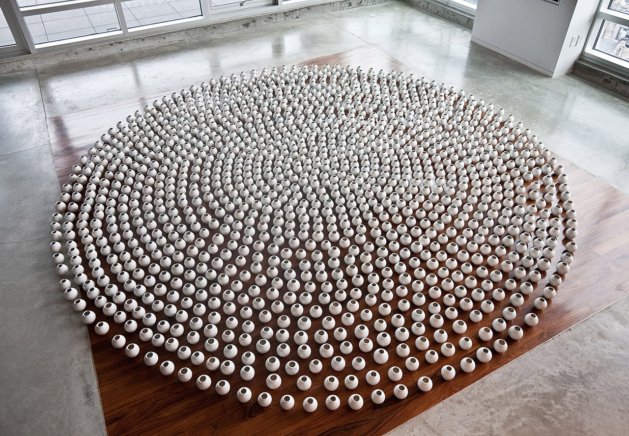 1392 Moon Jars (Wind)