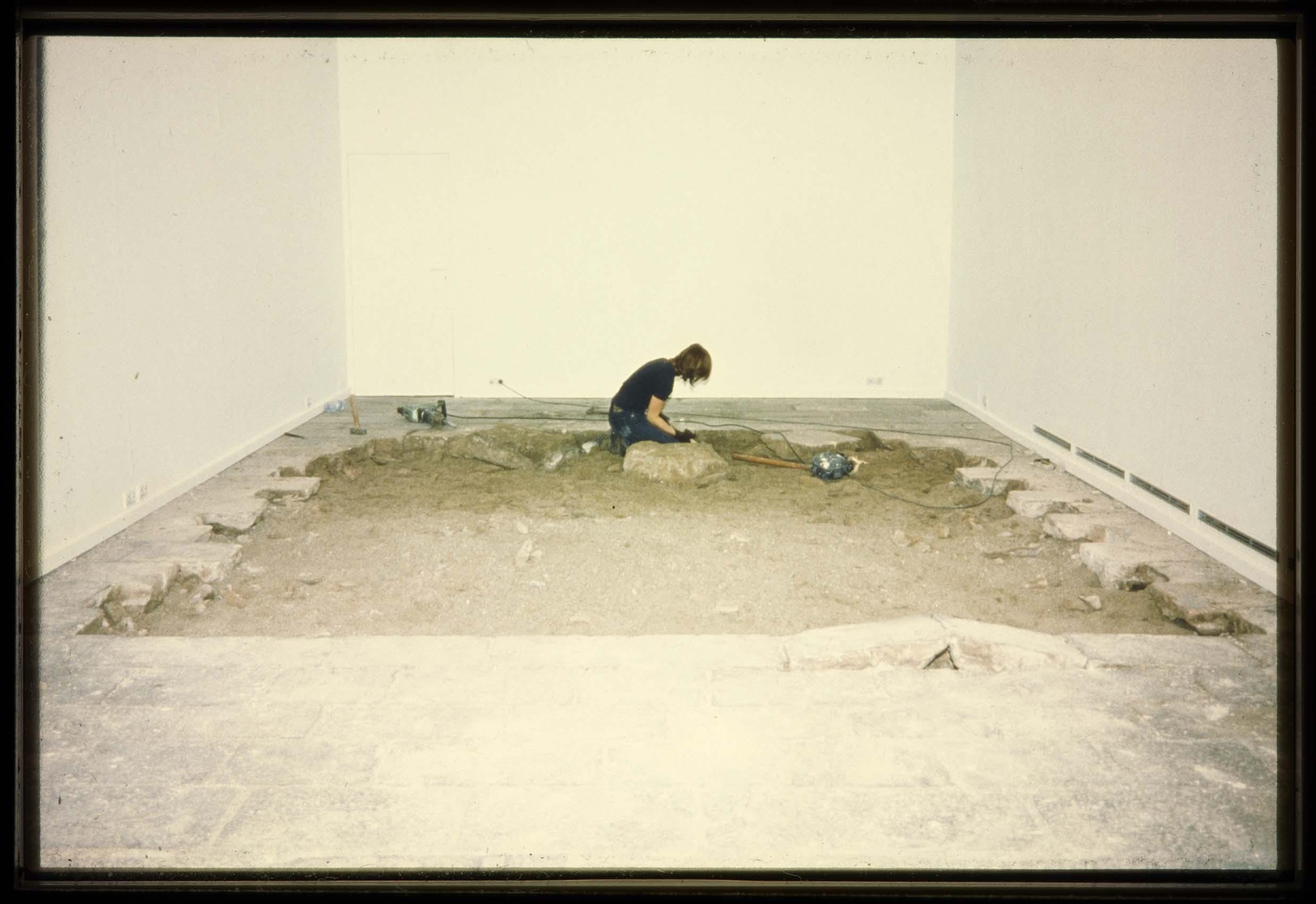 Explorando el suelo, Sala Montcada, Barcelona