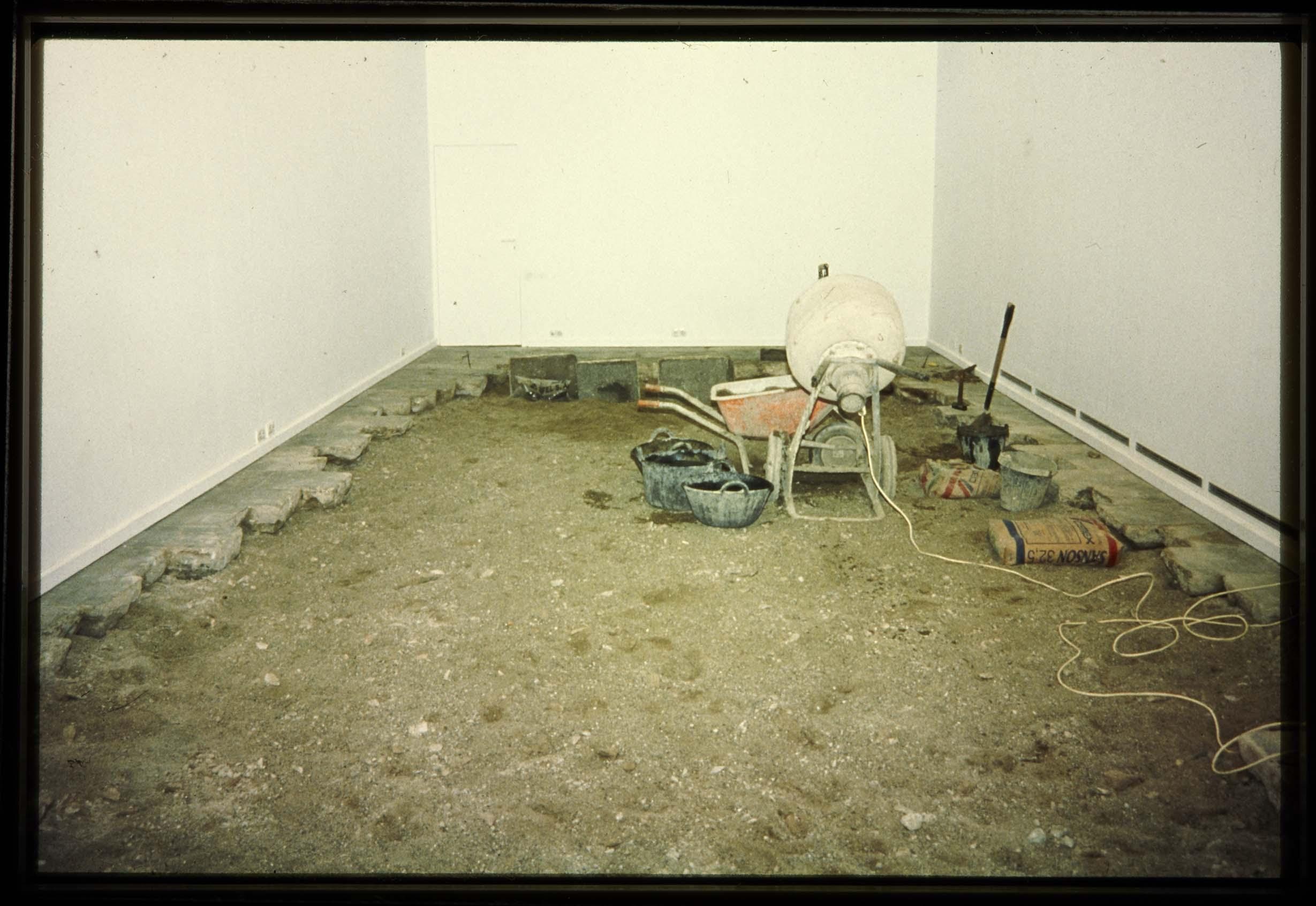 Explorando el suelo, Sala Montcada, Barcelona