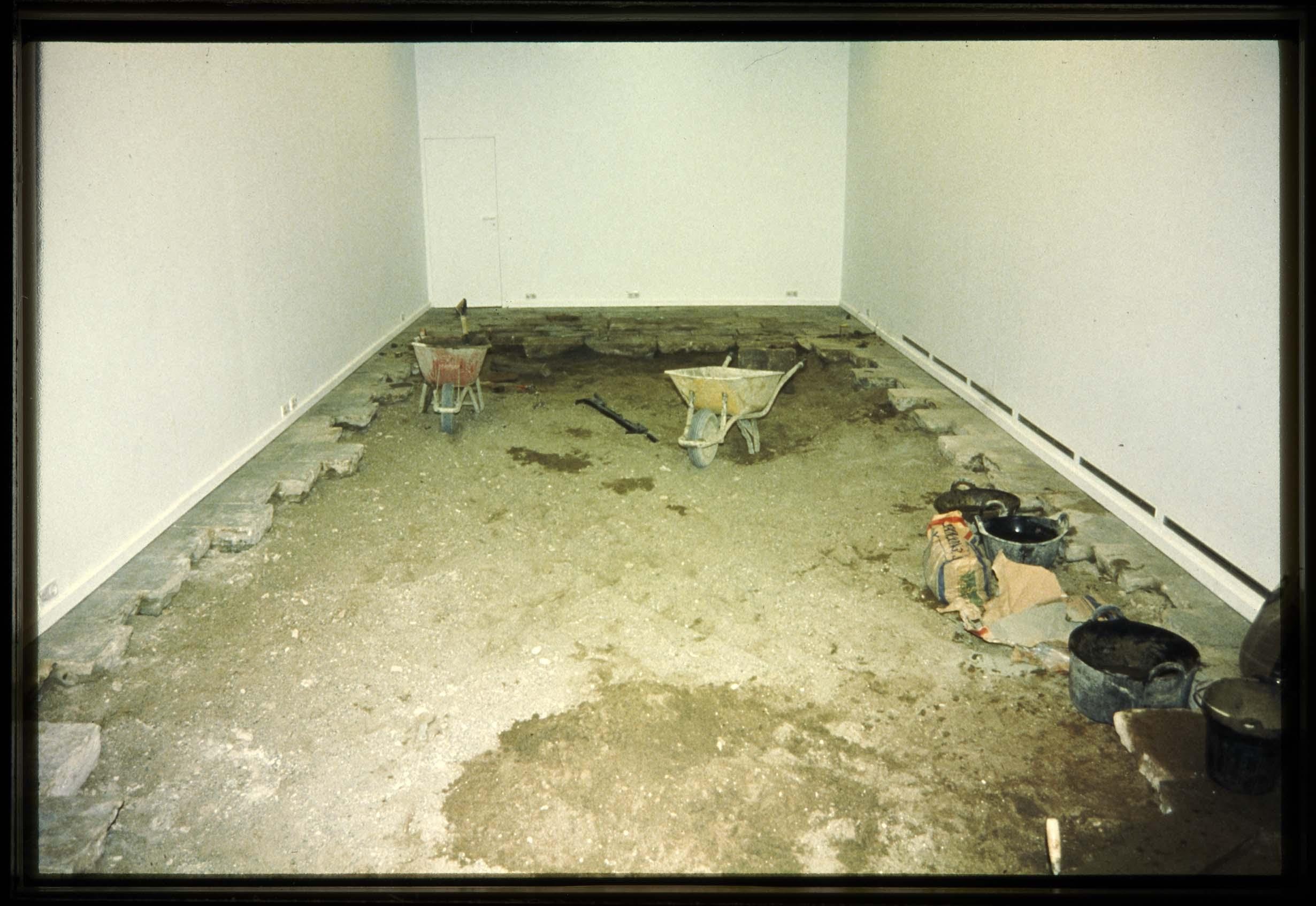 Explorando el suelo, Sala Montcada, Barcelona
