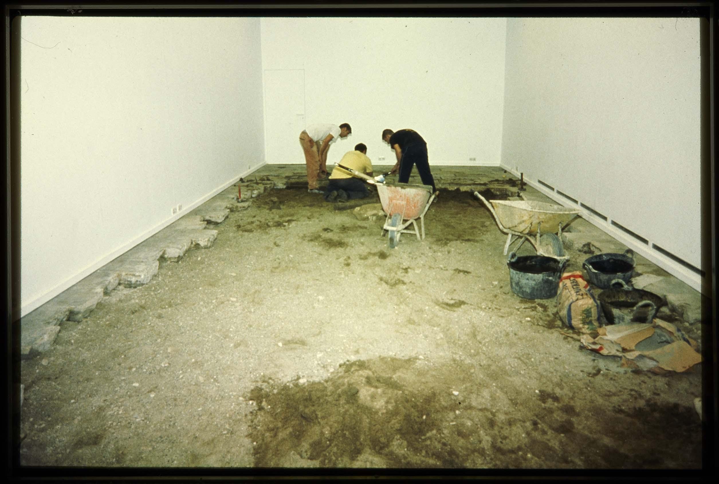 Explorando el suelo, Sala Montcada, Barcelona