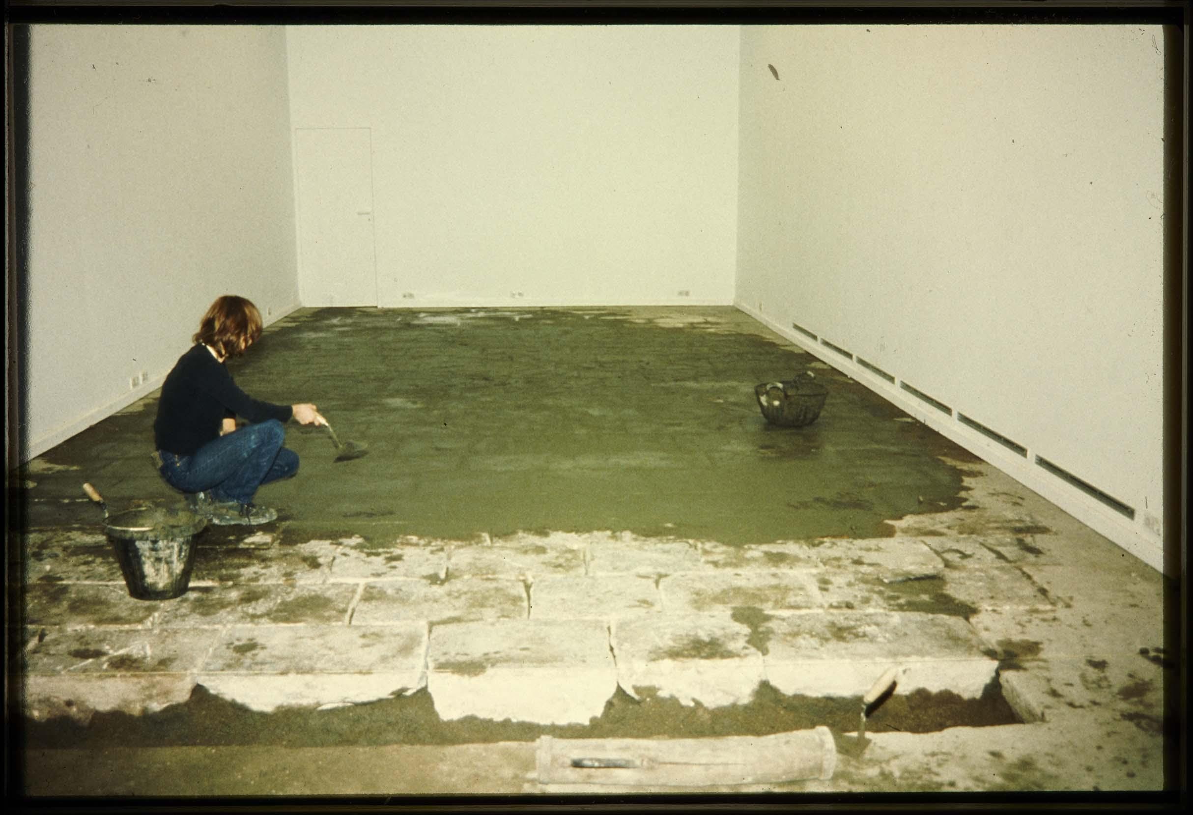 Explorando el suelo, Sala Montcada, Barcelona