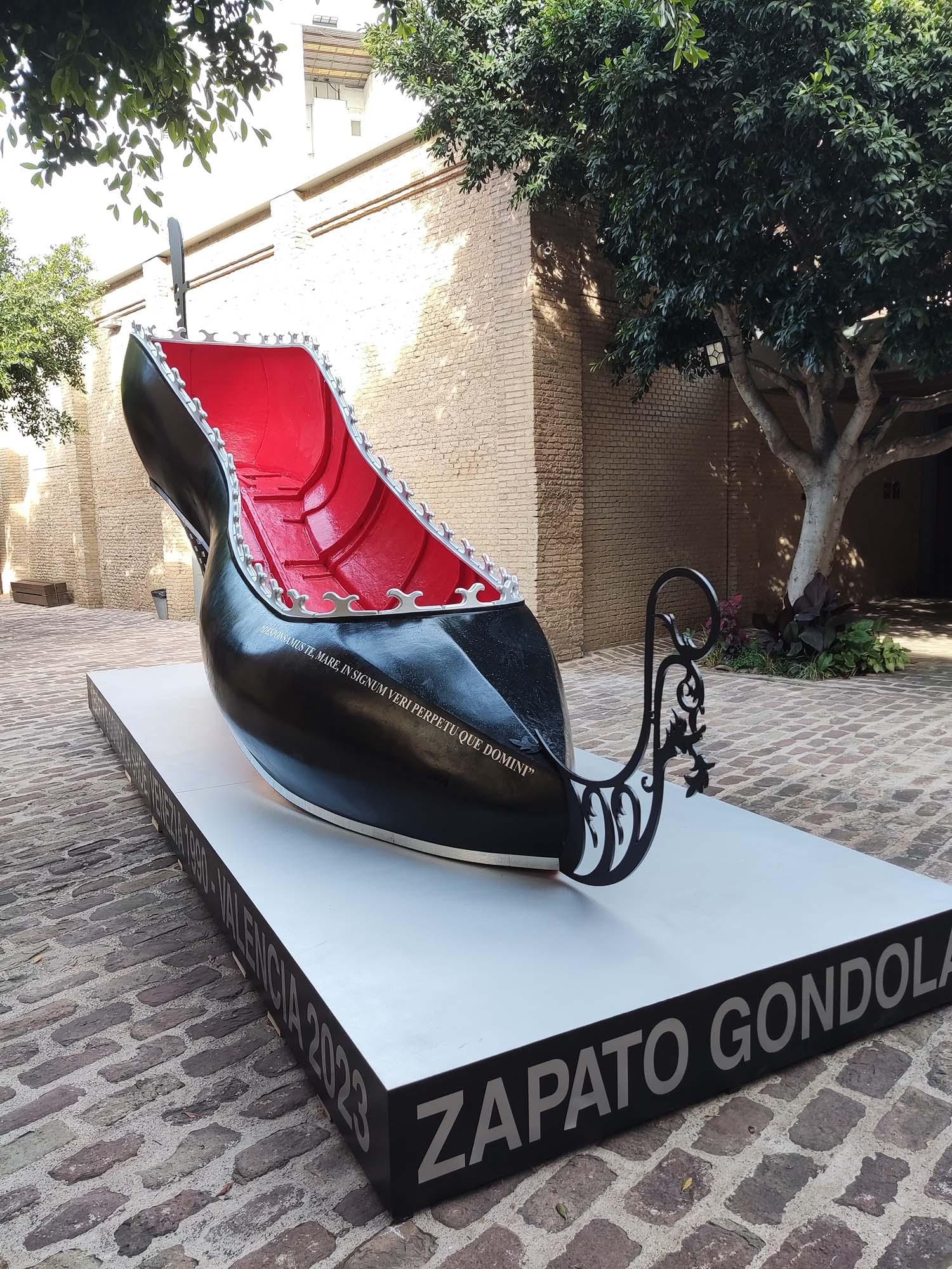 Gondola Shoe (Zapato góndola)