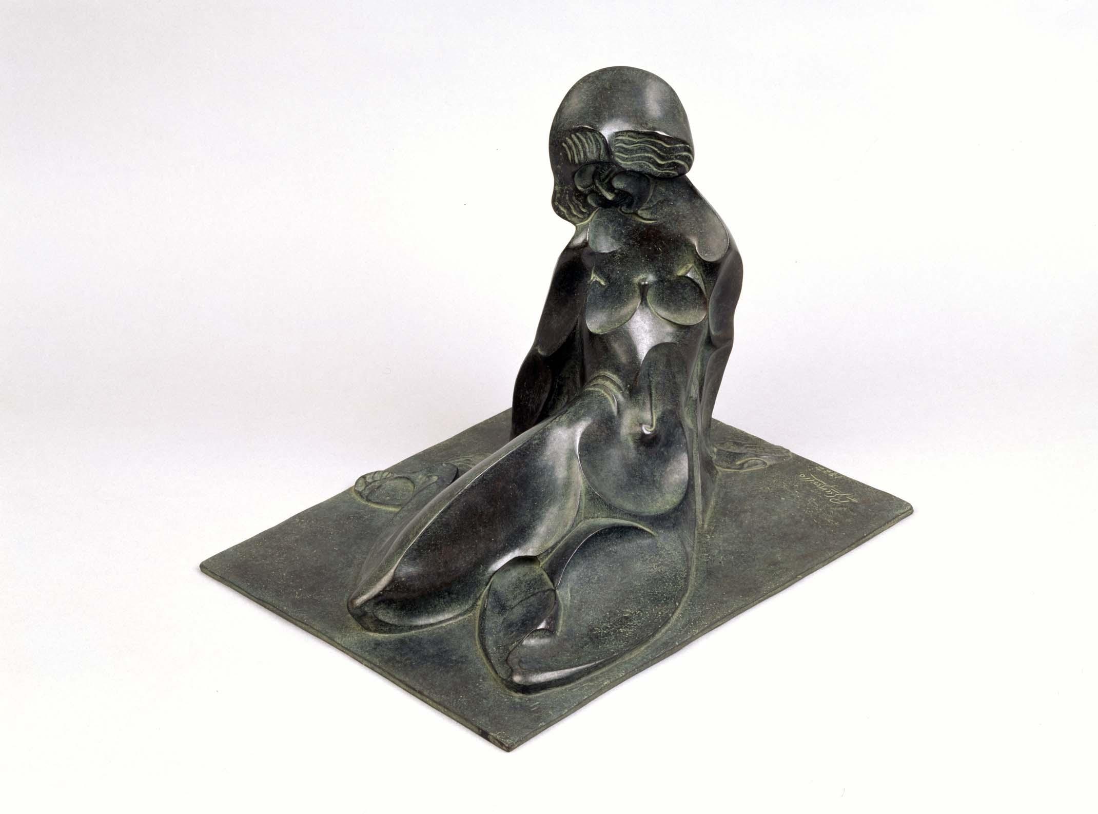 Femme au repos en creux (Mujer en reposo en hueco)