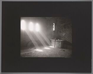 Z cyklu "Światło": Castello de Rustino, Corse, 1.05.2001