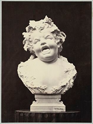 Photo of Wiktor Brodzki’s sculpture “Shouting Putto”