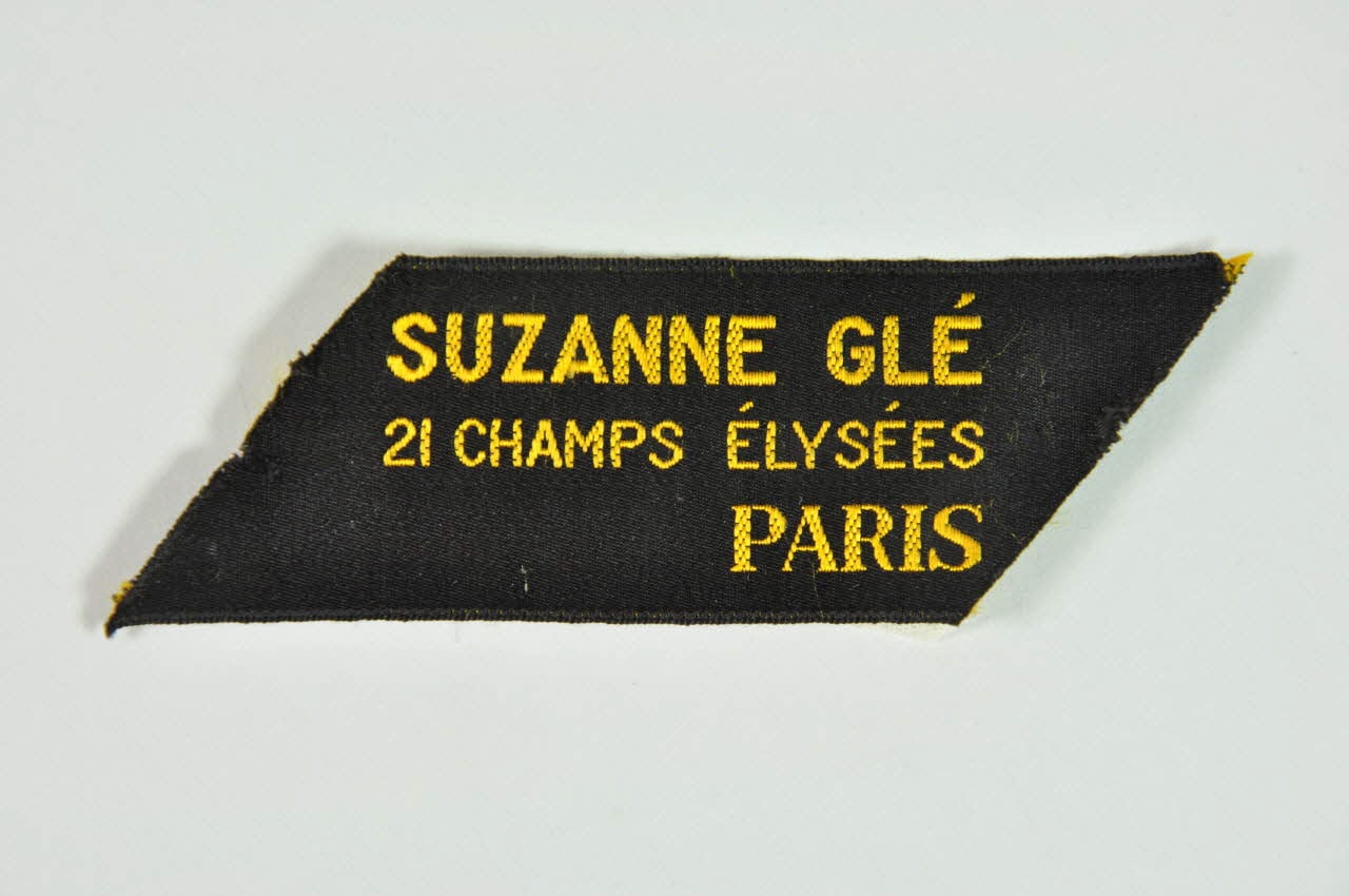 GRIFFE DE COUTURIER