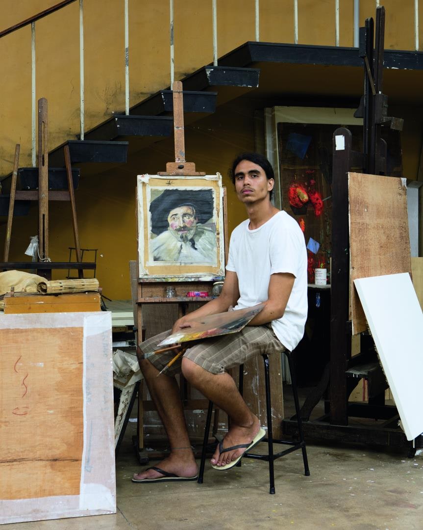 Gabriel Felipe Mariano da Silva, aluno do 6o período do curso de graduação em pintura da Escola de Belas Artes da UFRJ