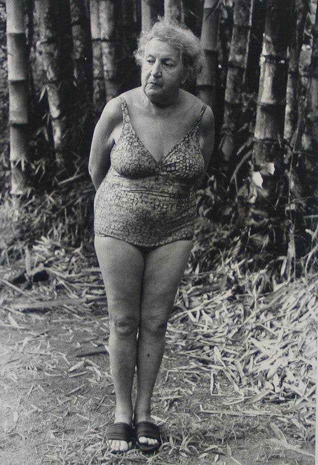 Mamãe na praia Vermelha
