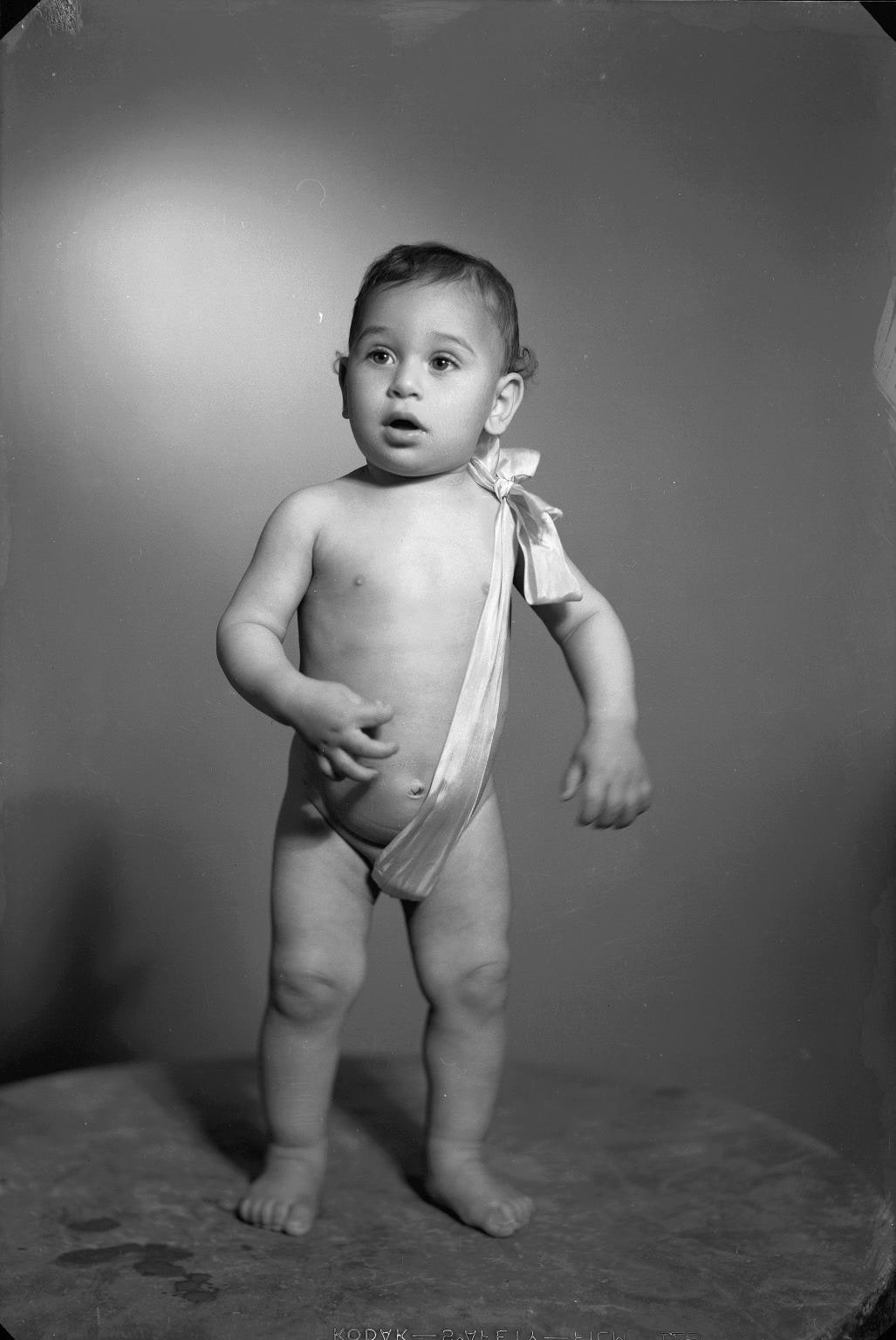 Anonymous. Studio Shehrazade, Saida, Lebanon, 1960s. Hashem el Madani