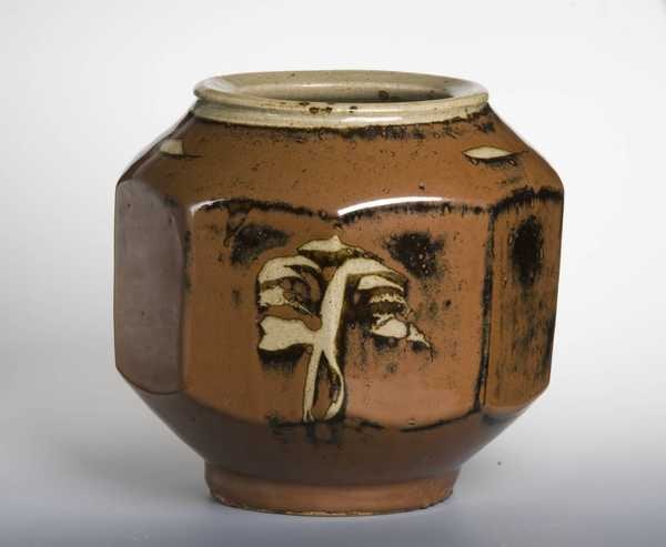 Nine-sided Jar