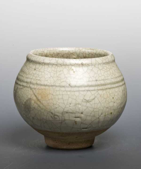 Deep Bowl on High Foot