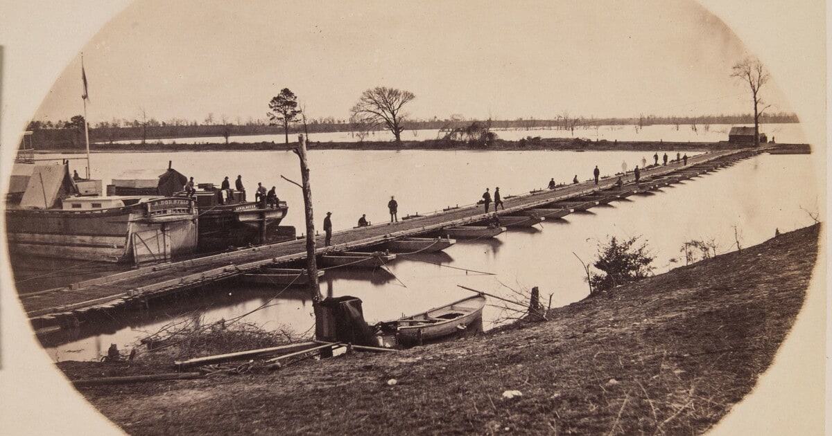 Pontoon Crossing James River at Deep Bottom, Va.