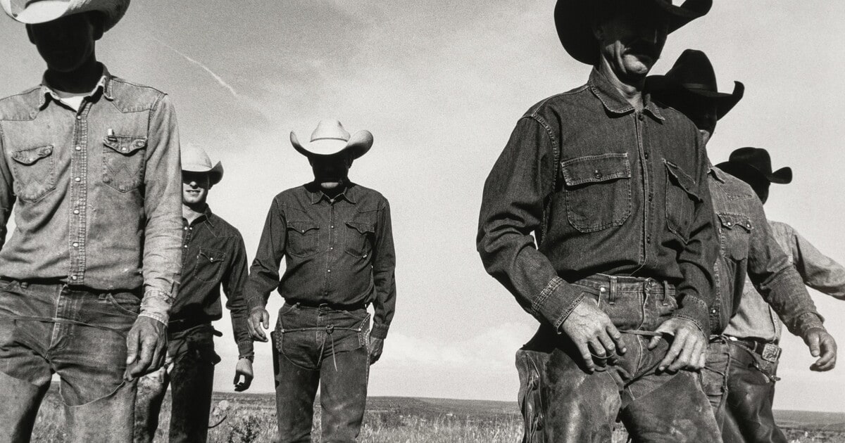Cowboys Walking, J.R. Green Cattle Company, Shackelford County, Texas, May 13, 1997
