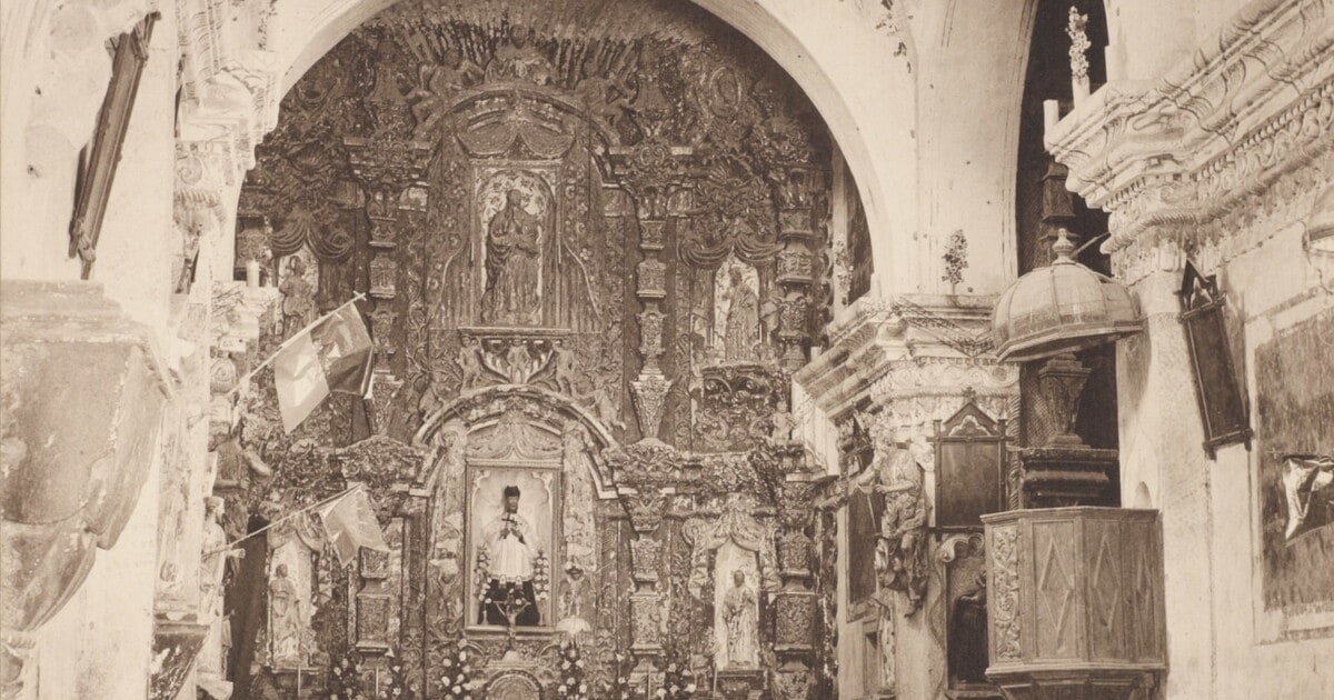 [Interior of altar of Mission San Xavier del Bac]