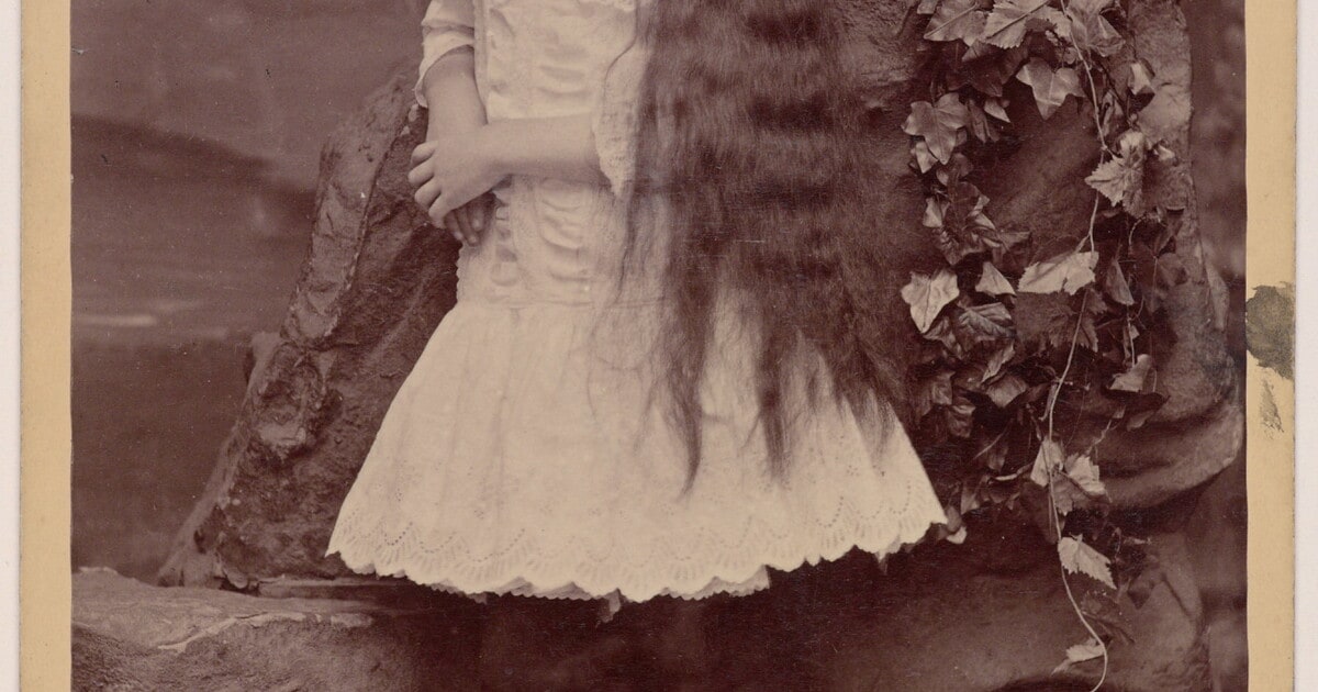 [Portrait of young girl]