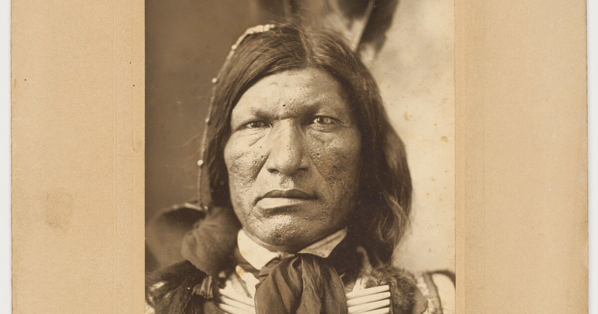 [Chief Kicking Bear, from: Cummins Indian Congress and Life on the Plains]