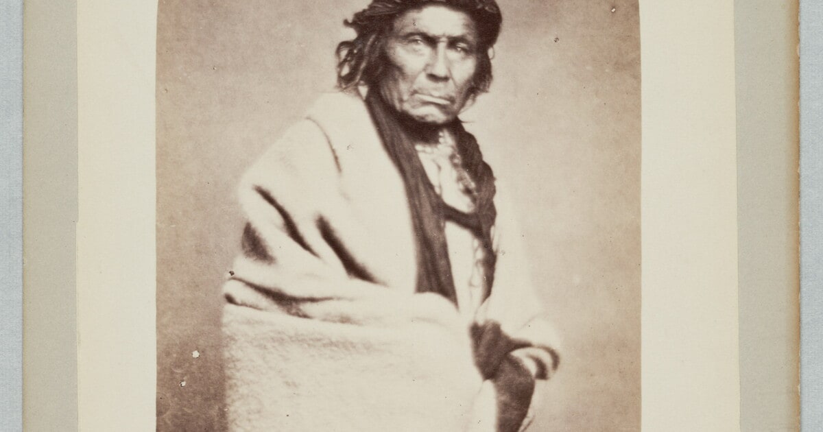 Nah-gun-a-gow-bow, Standing Forward, Chief of Band