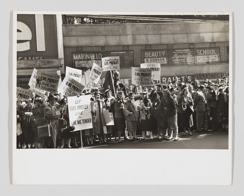Elvis Presley fans, New York