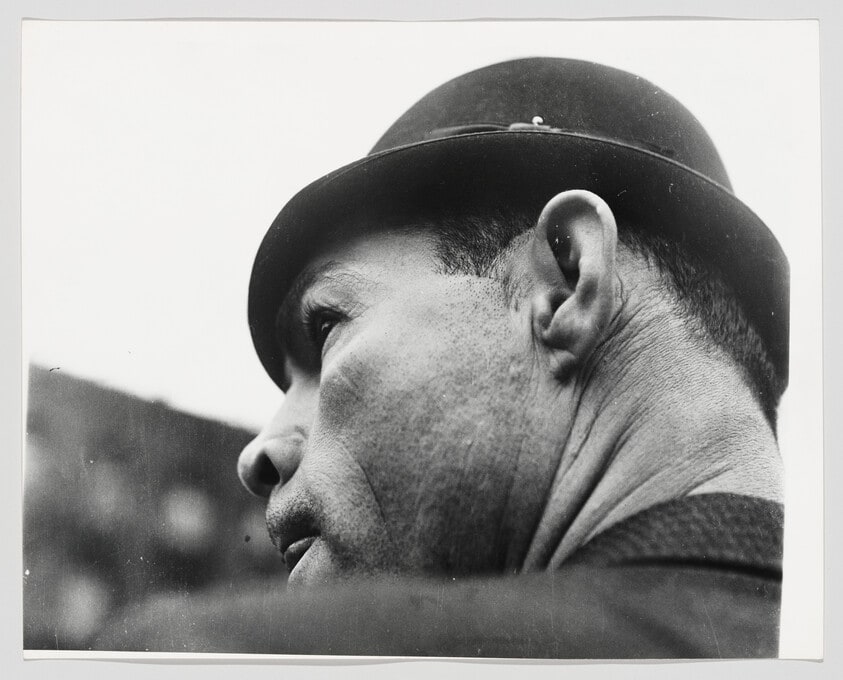 Untitled (Man in a black hat, very close up)