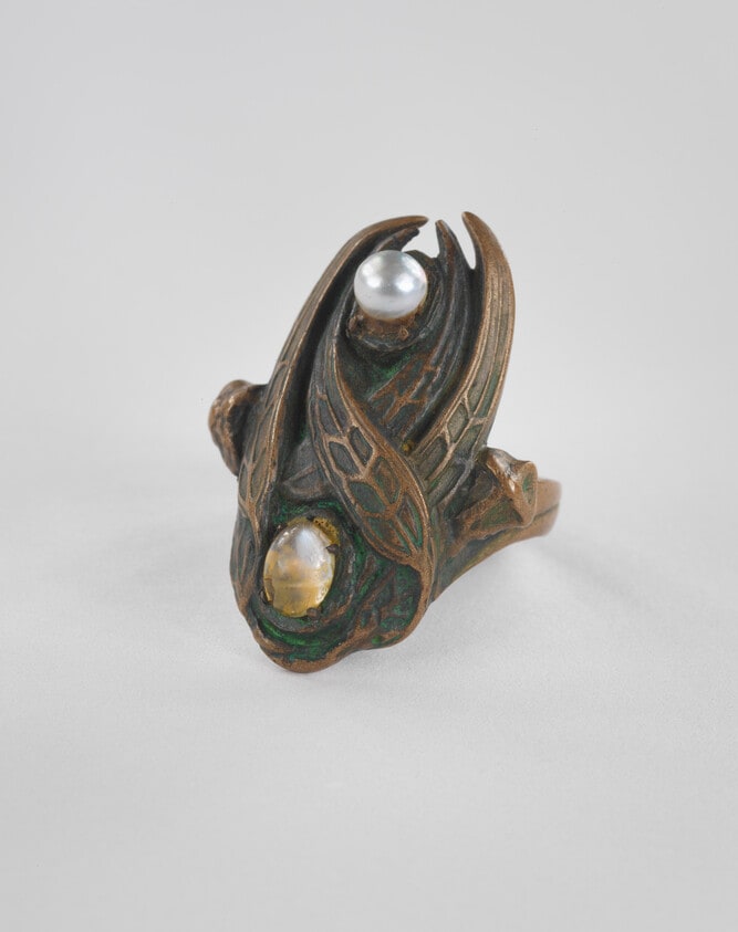 Ring