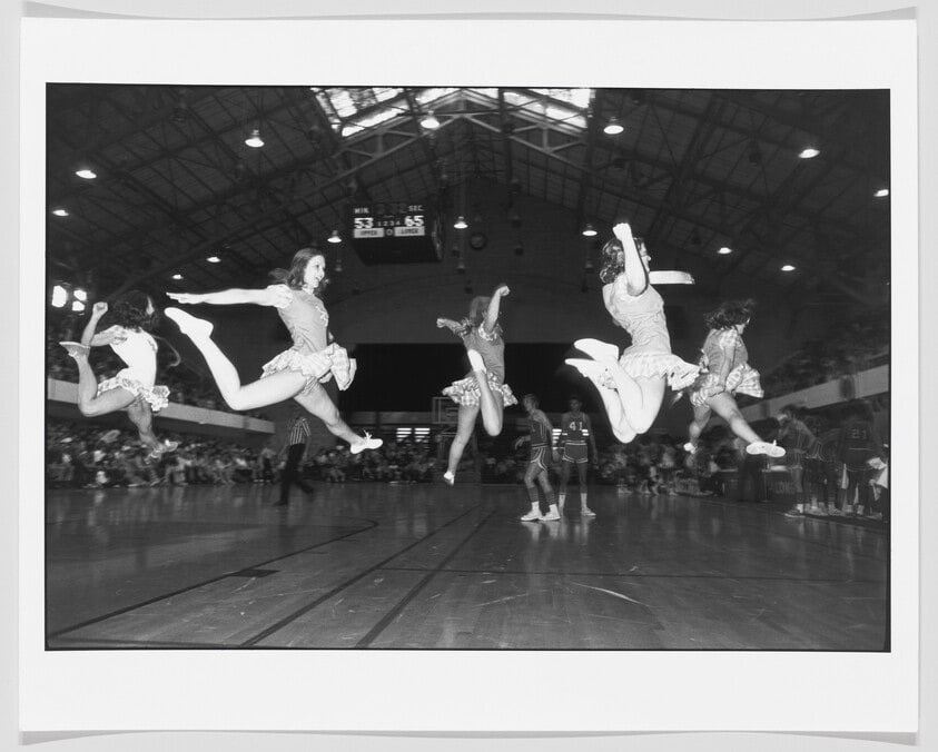 Cheerleaders Jumping