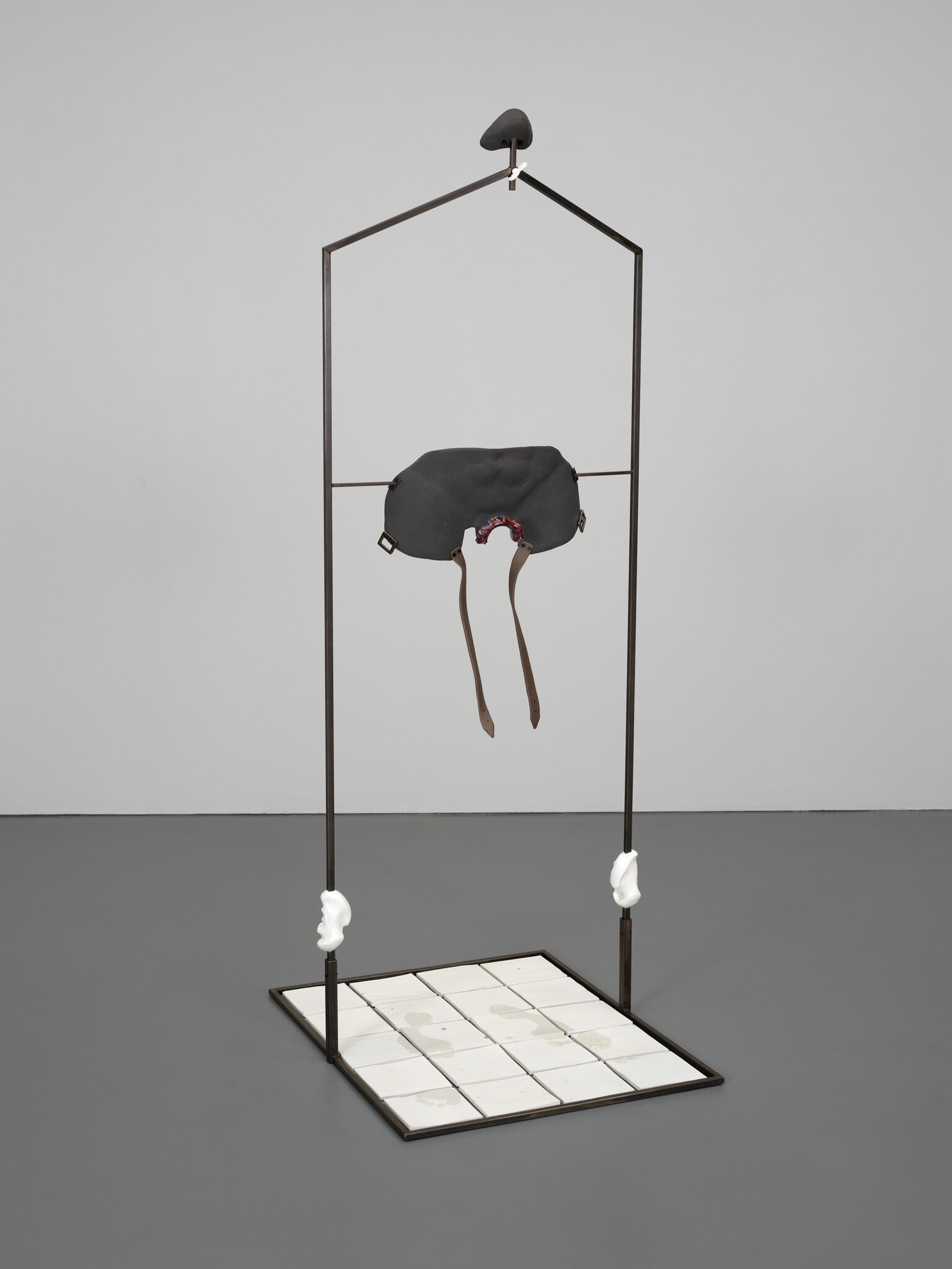 Fixator (#1)