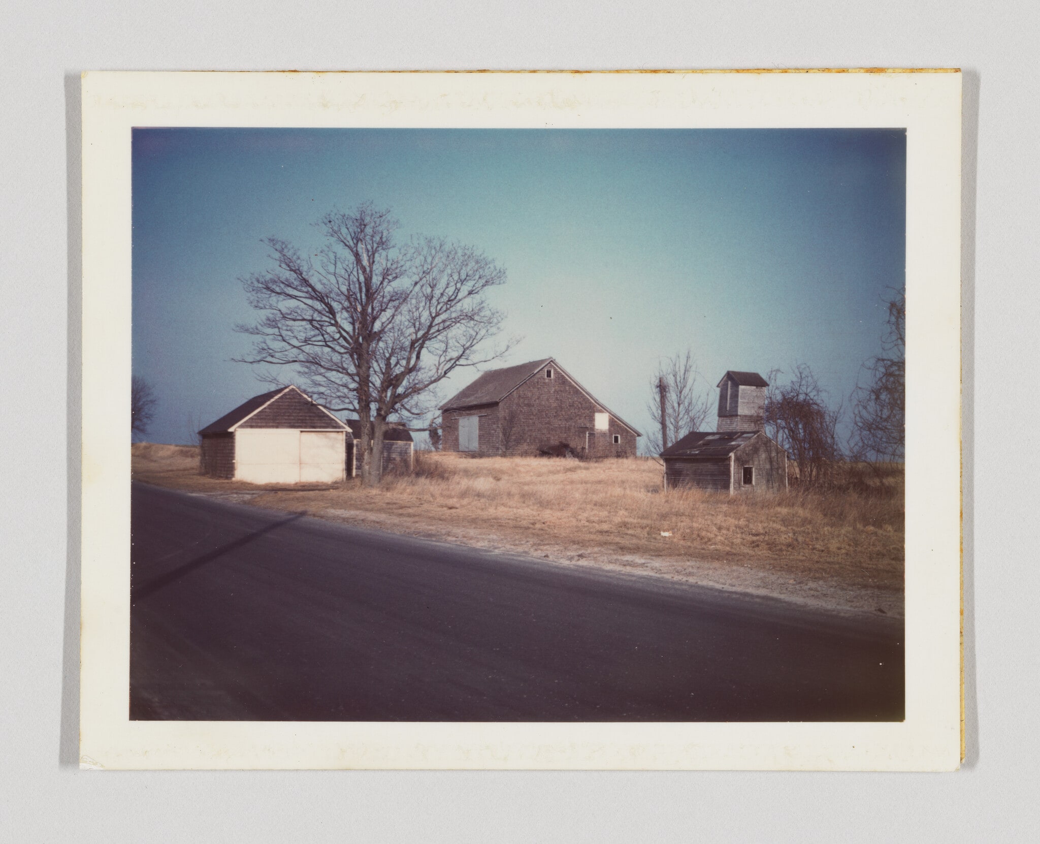 Untitled [barn]