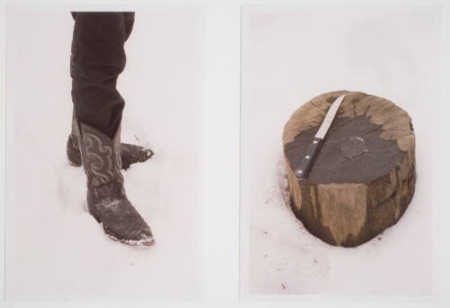 2_boot_knife_snow