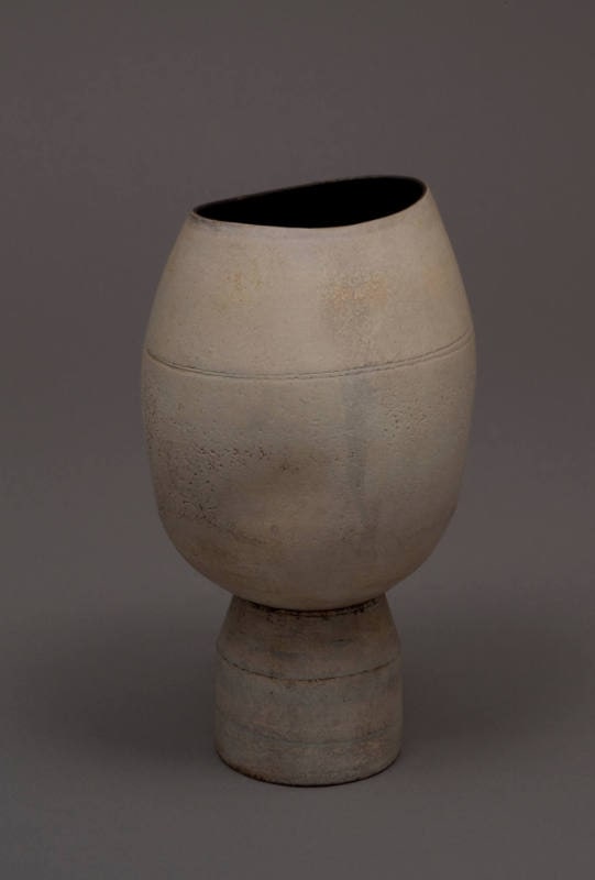 Sack Form on Stand