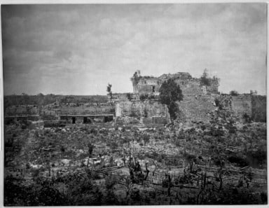 Chichen Itza. Casa De Monjas, North Front
